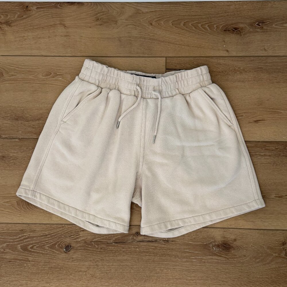 Abercrombie & Fitch Soft AF Essentials Cream Shorts Size Small Relaxed